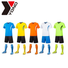 Neueste Desgin Günstige Benutzerdefinierte Blank Sublimation Fußball Uniform Set Fußball Jersey Kit Shirt Maker